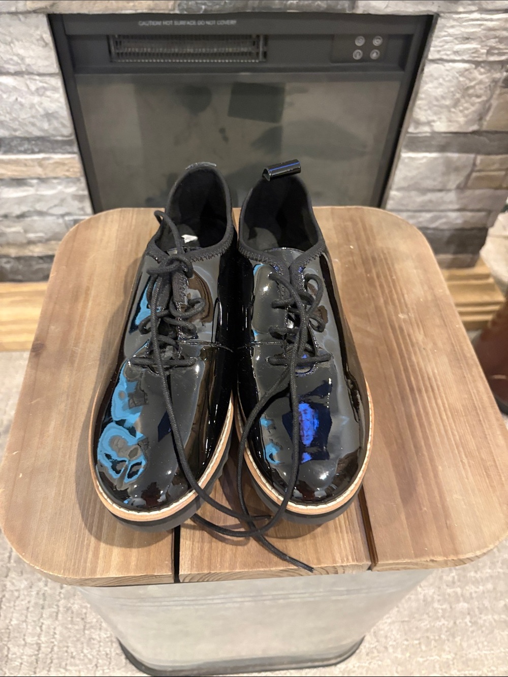 Eileen Fisher Black Patent Lace-Up Shoes
